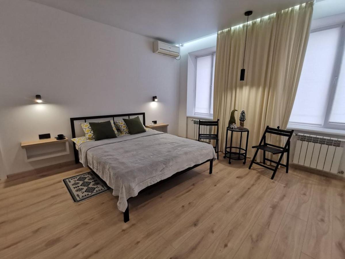 Soborna Apartment Ровно Экстерьер фото