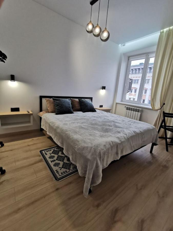 Soborna Apartment Ровно Экстерьер фото