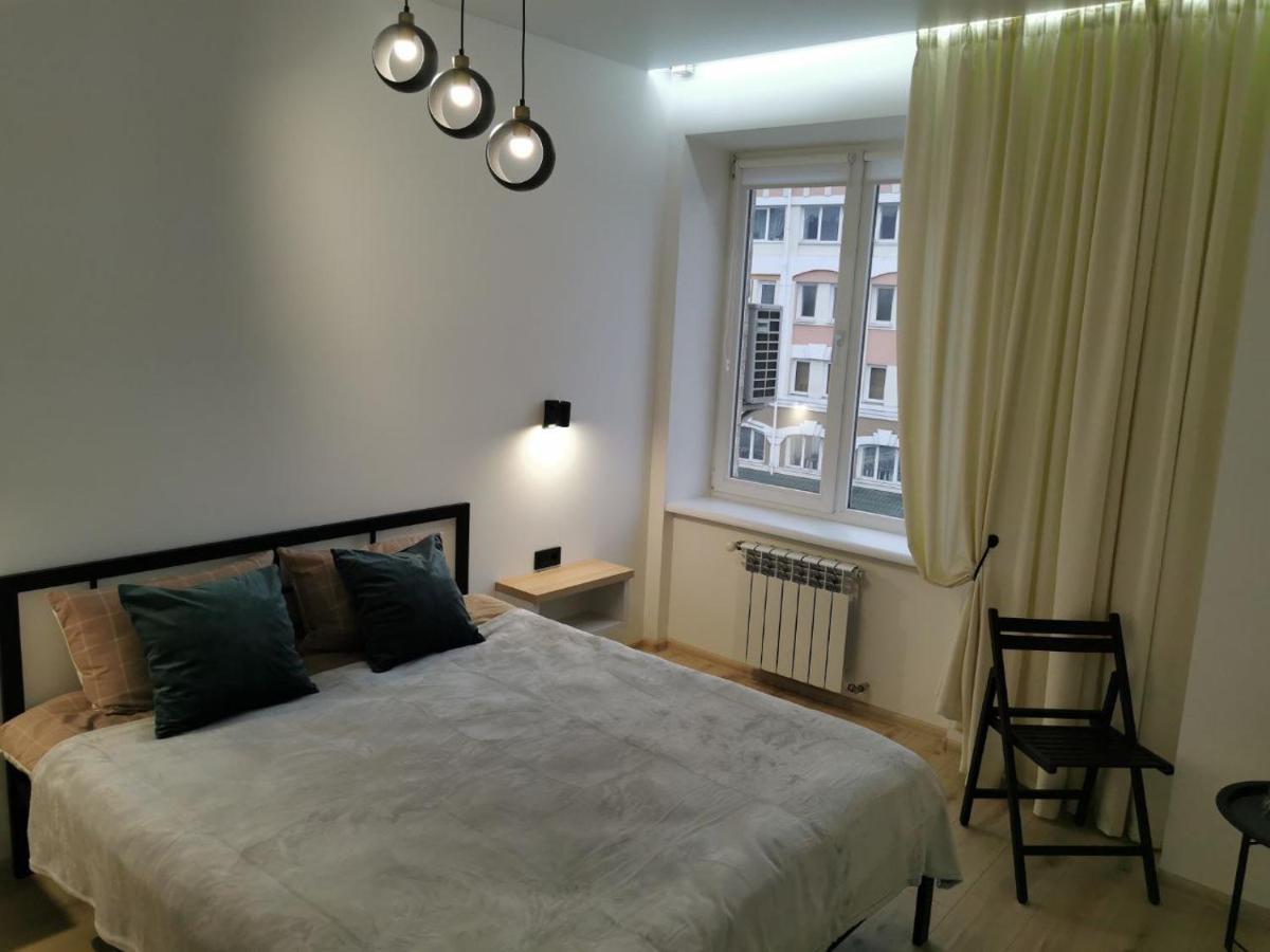 Soborna Apartment Ровно Экстерьер фото