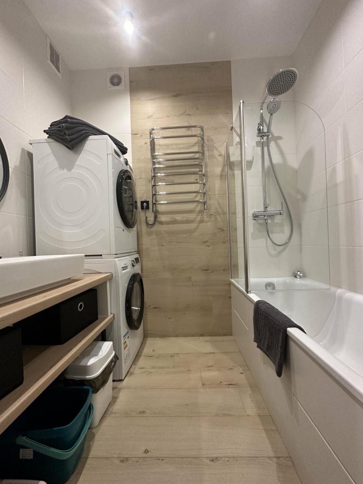 Soborna Apartment Ровно Экстерьер фото