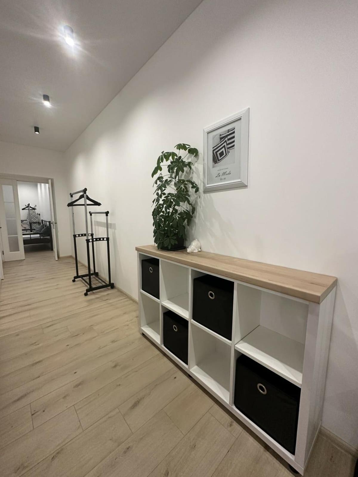 Soborna Apartment Ровно Экстерьер фото